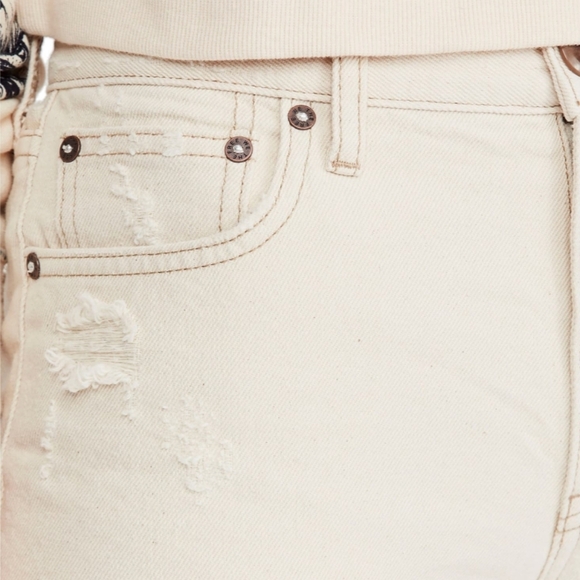 Free People Caroline Bermuda Denim Cutoff High Rise Fray Distress Ecru 28 NWT - Picture 9 of 15